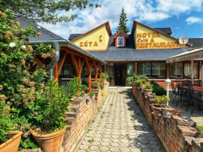  Hotel Zéta  Ленти